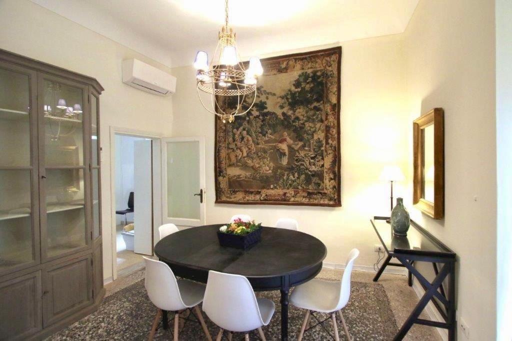 Tintori Elegant Apartment ฟลอเรนซ์ ภายนอก รูปภาพ