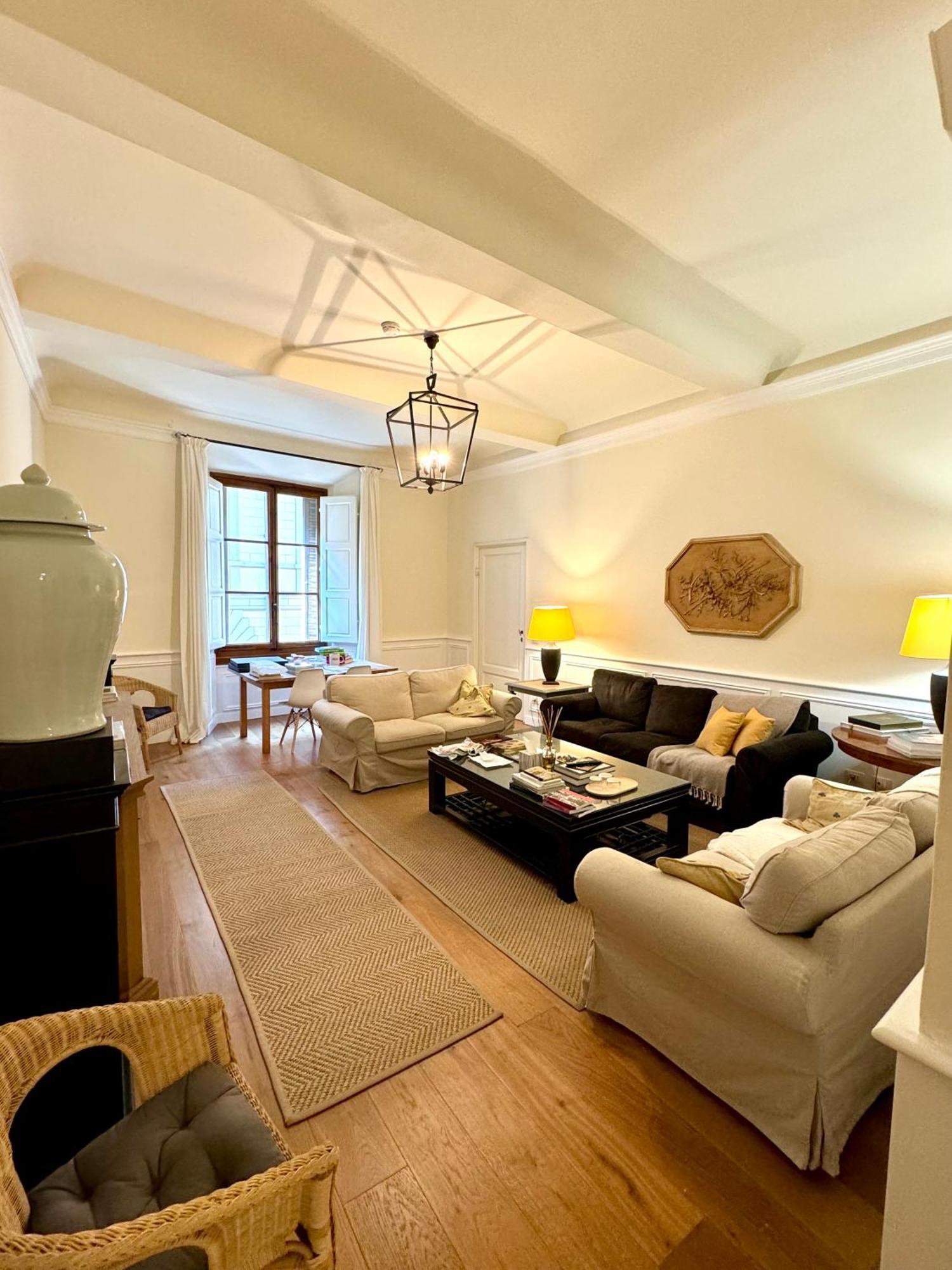 Tintori Elegant Apartment ฟลอเรนซ์ ภายนอก รูปภาพ